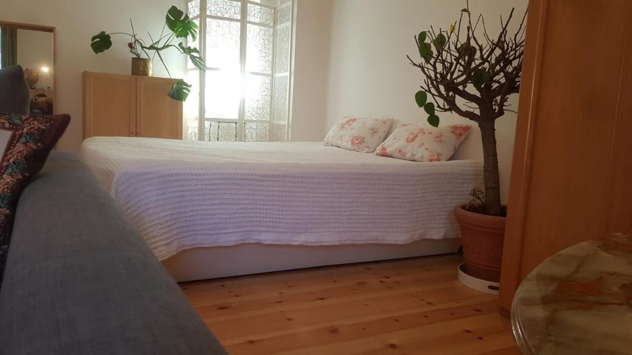 Appartement Fewo Garten - Eigener Eingang- Wlan-Parkplatz,Netflix, Terrasse,Doppelbett Und Schlafcouch à Oberhausen  Extérieur photo